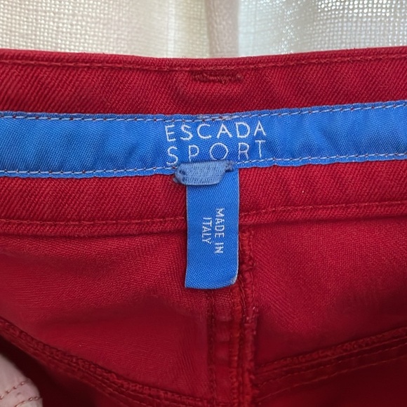 ESCADA SPORT "Linda" Red Jeans  Stretch Size 38  Made In Italy - Picture 3 of 6